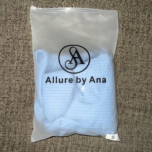 Baby blue leggings!